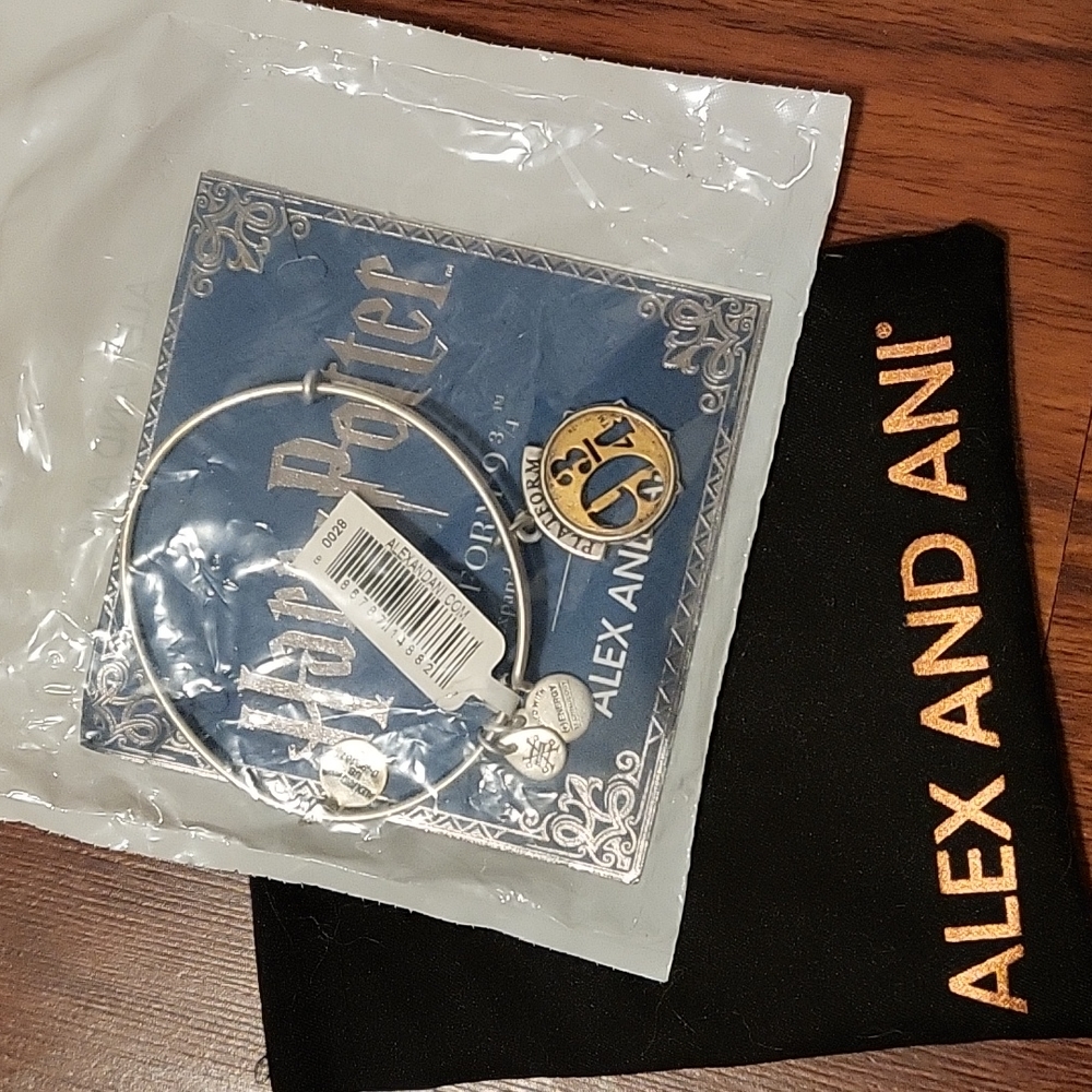NIB Harry Potter Alex and Ani bracelet